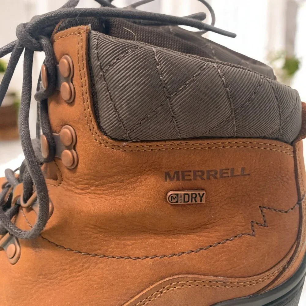 Merrell Heeled Leather Hiking Boots • Waterproof • Chunky Sole Size 10 Tan/Brown